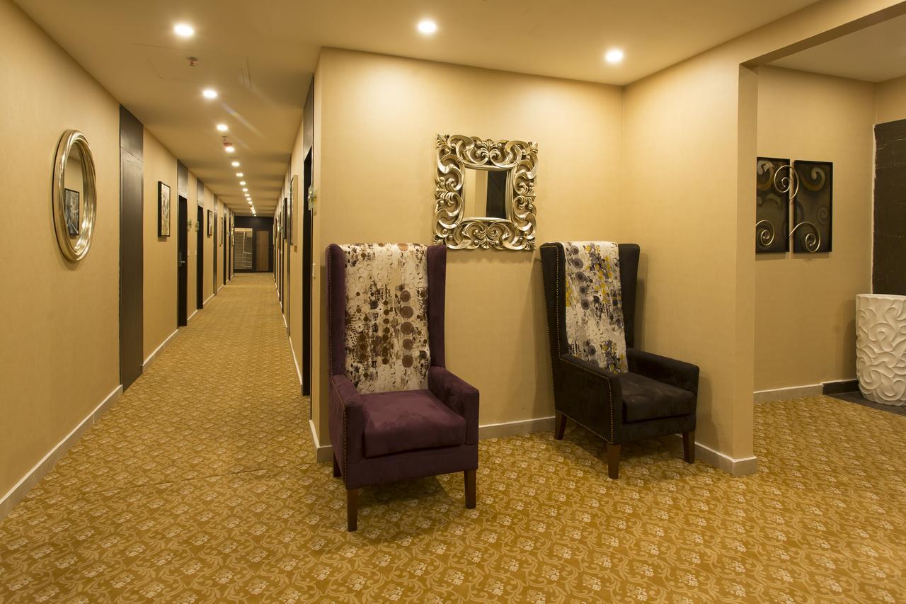 Golden Tulip Saltlake Kalküta Dış mekan fotoğraf