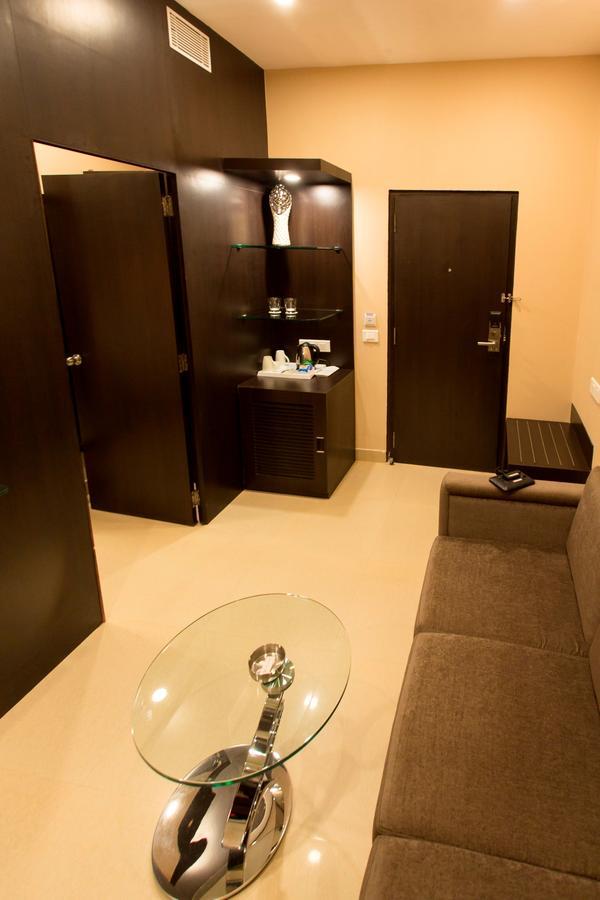 Golden Tulip Saltlake Kalküta Dış mekan fotoğraf