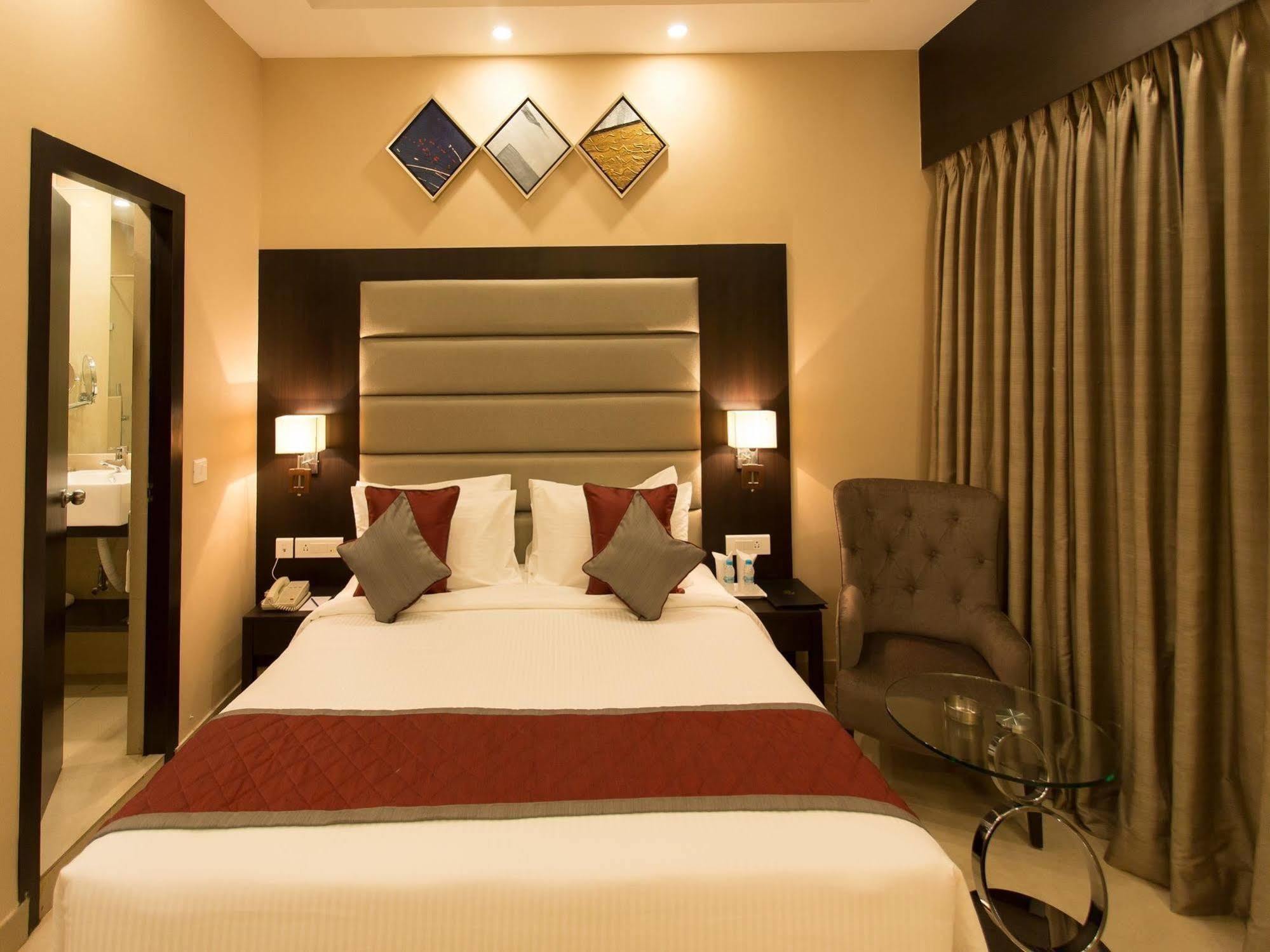 Golden Tulip Saltlake Kalküta Dış mekan fotoğraf
